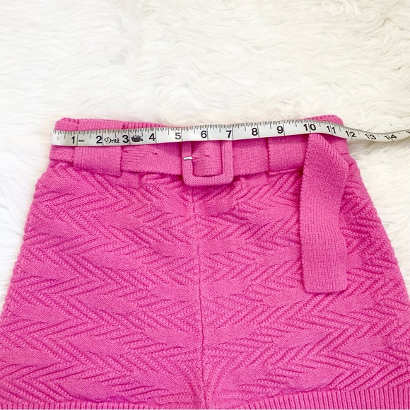 FASHIONNOVA Pink Knit Shorts - Picture 4 of 5